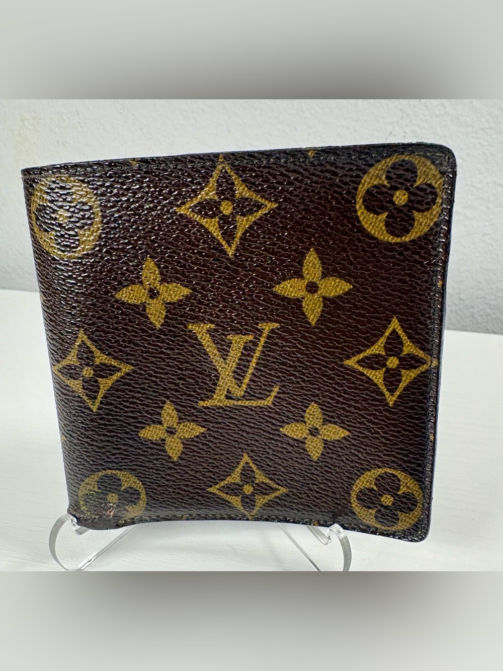 Louis Vuitton Vintage Monogram Bifold Wallet